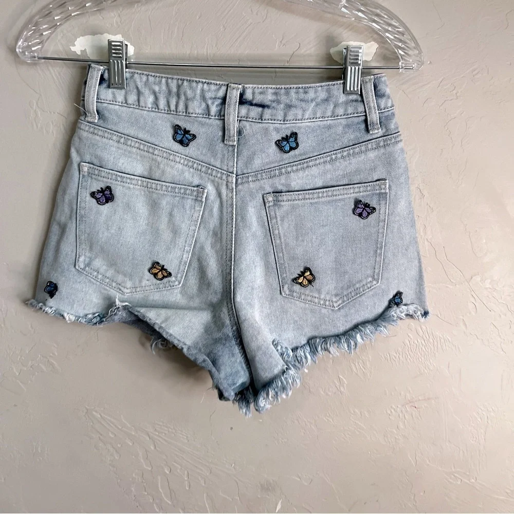 F21 Butterfly High Rise Raw Hem Bootie‎ Shorts